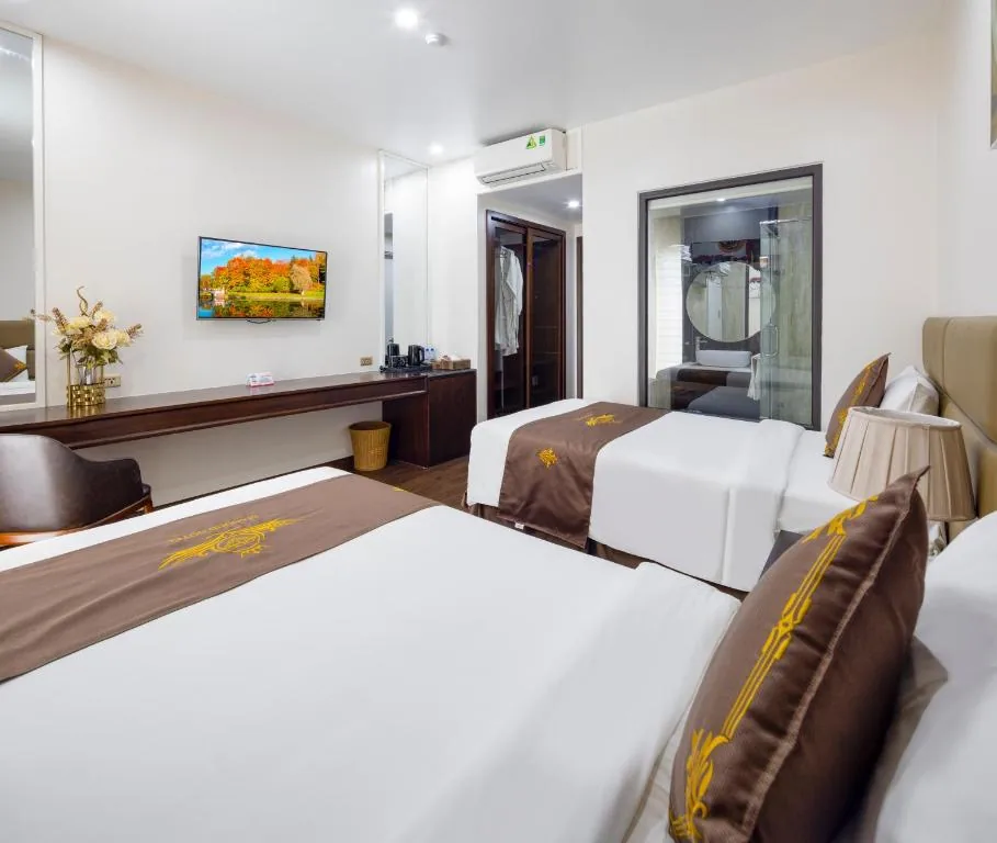 Twin Room — Diamond Luxury Hotel